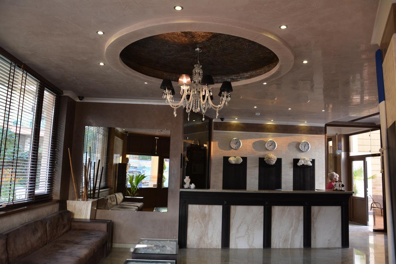 Aparthotel Vip Club Dolphin Coast Sluneční pobřeží Exteriér fotografie